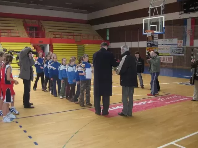 Prvi međunarodni zimski turnir za sportske škole – fotografija 9