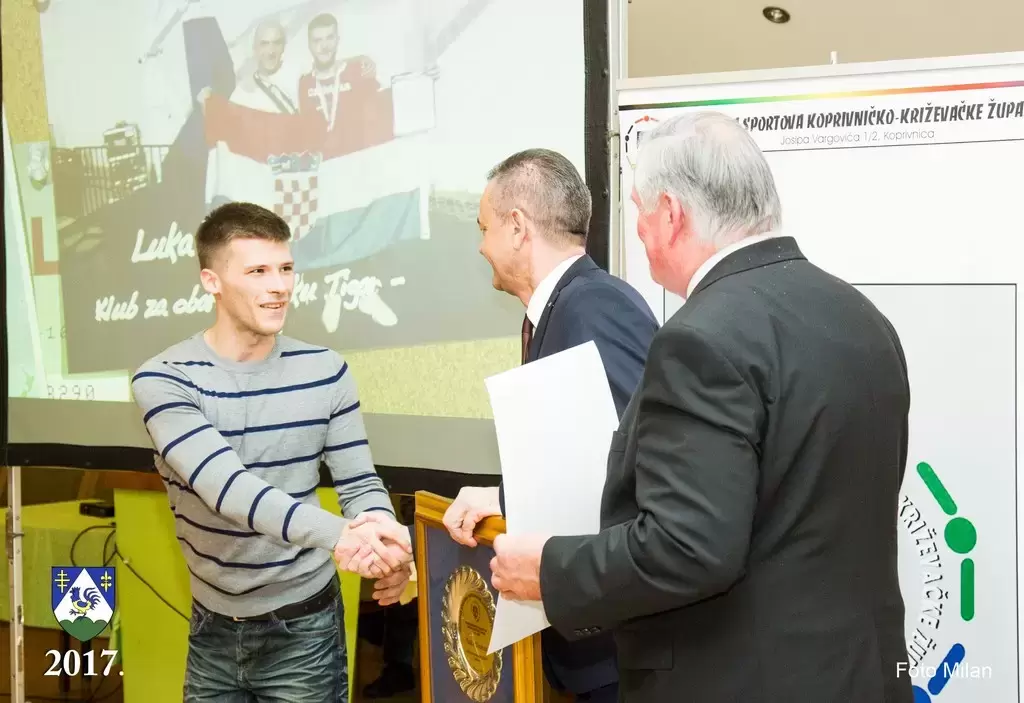 Proglašenje najboljih sportašica, sportaša i sportskih klubova u 2016. godini – fotografija 11