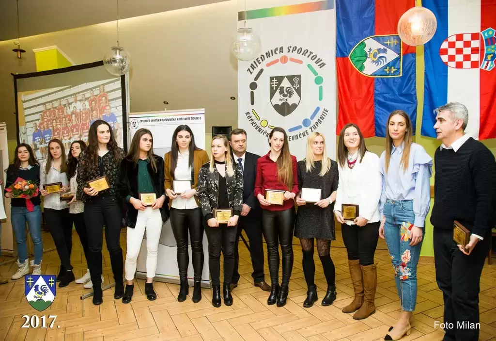 Proglašenje najboljih sportašica, sportaša i sportskih klubova u 2016. godini – fotografija 56