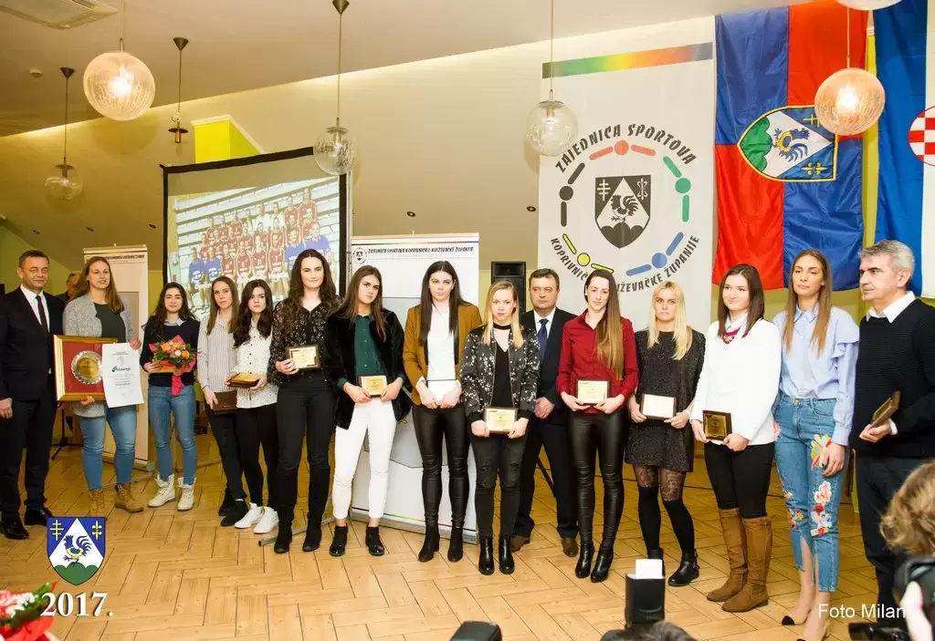 Proglašenje najboljih sportašica, sportaša i sportskih klubova u 2016. godini – fotografija 57