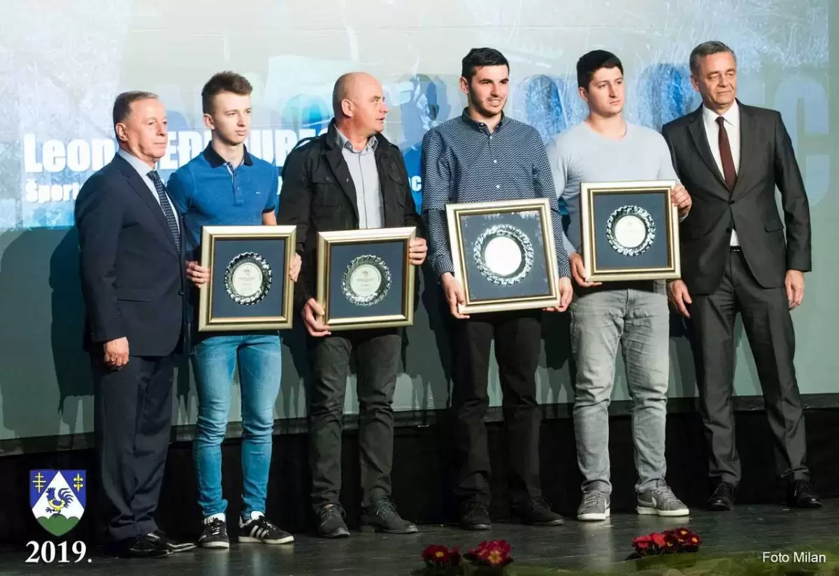 Proglašenje najboljih sportašica, sportaša i sportskih klubova u 2018 godini – fotografija 56