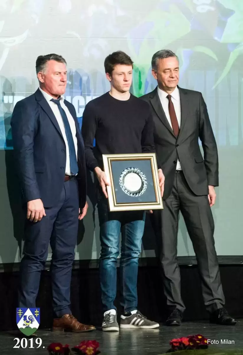 Proglašenje najboljih sportašica, sportaša i sportskih klubova u 2018 godini – fotografija 65