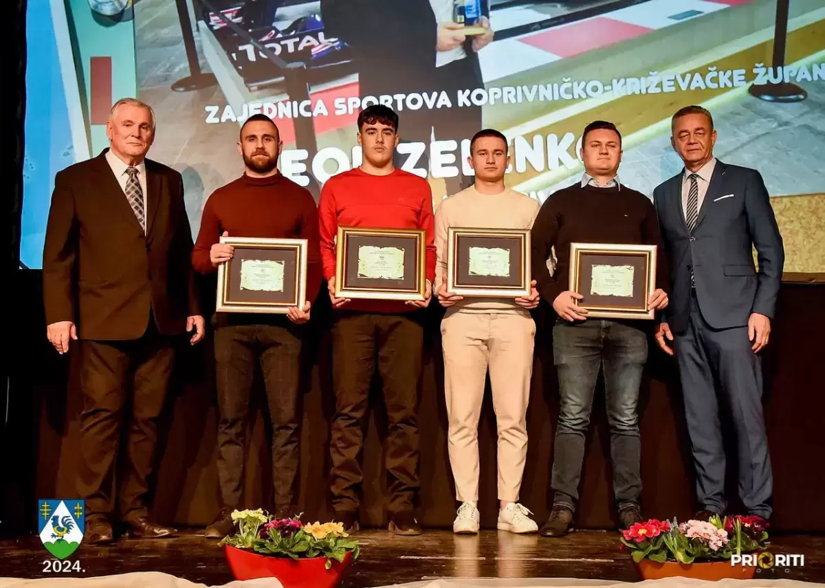 Proglašenje najboljih sportašica, sportaša i sportskih klubova u 2024. godini – fotografija 23