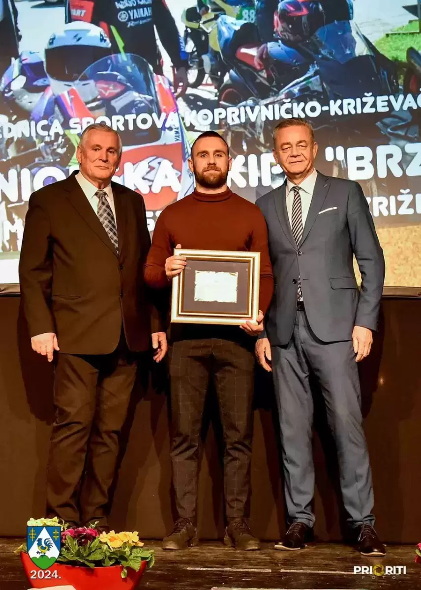 Proglašenje najboljih sportašica, sportaša i sportskih klubova u 2024. godini – fotografija 16